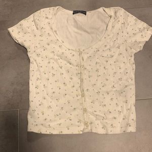 Brandy Melville floral tee